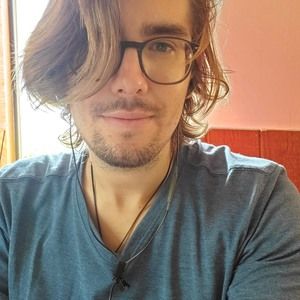 Meet your Posher, Ash